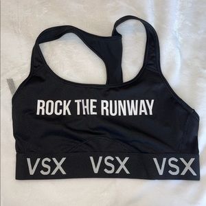 victoria’s Secret ‘ Rock the runway‘ Sports bra